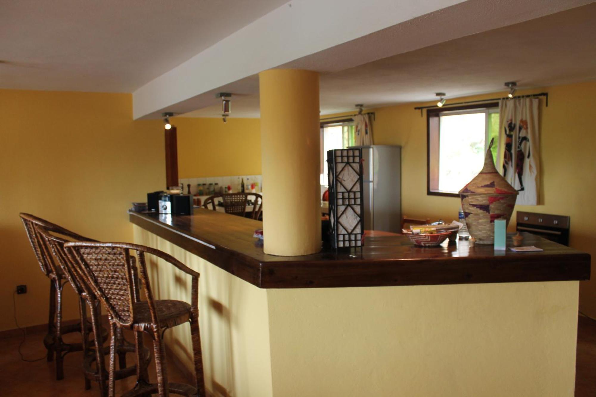 Aparthotel Jardin Tropical Бужумбура Экстерьер фото